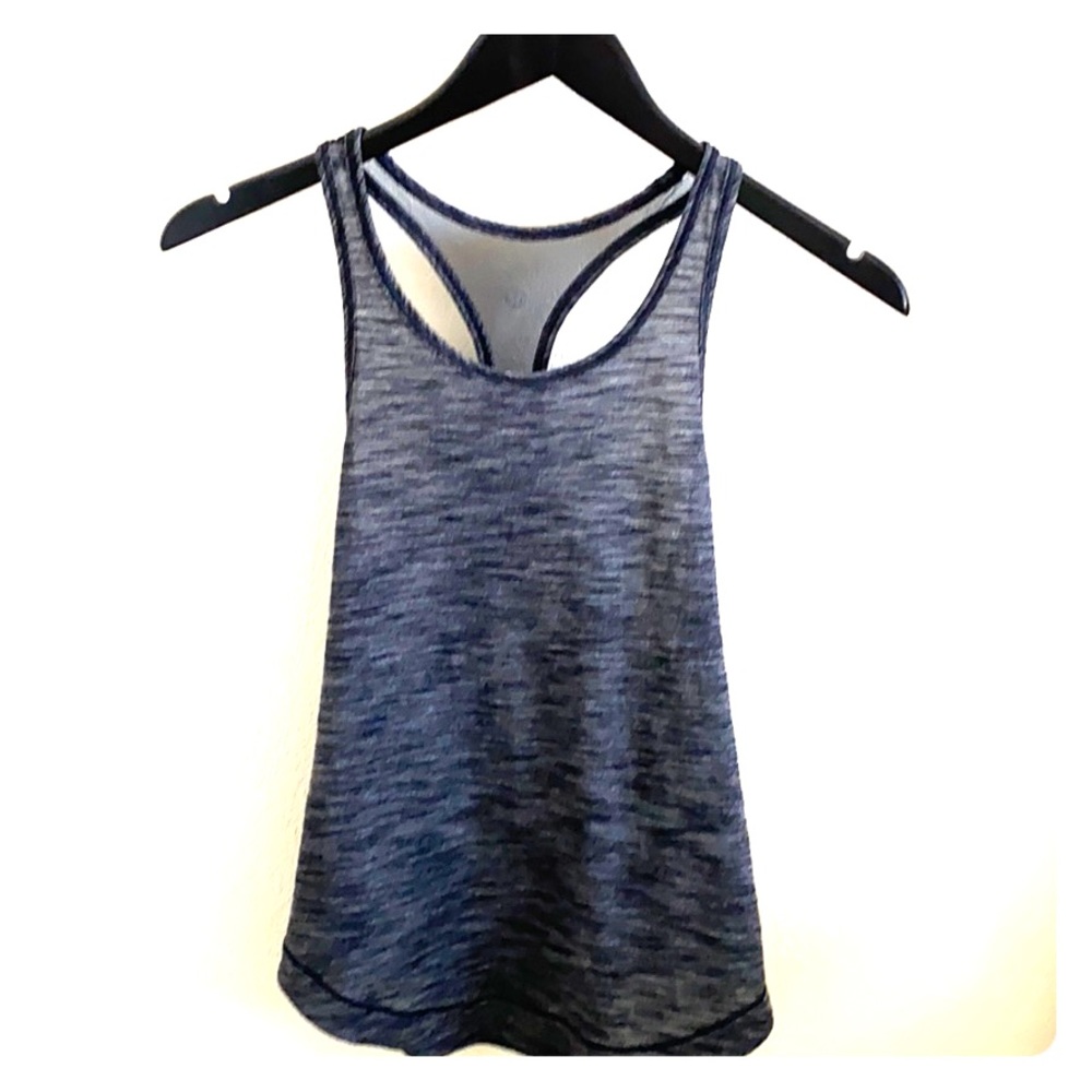 Lululemon racerback tank size 4